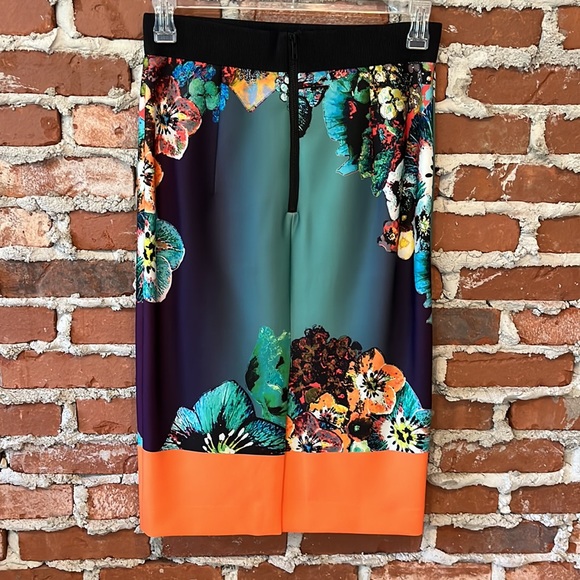 Milly Skirt and Top Matching Set in Size M - Picture 6 of 8